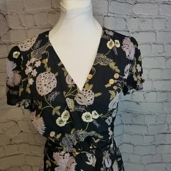 Reformation Penny black floral wrap dress - Picture 7 of 11